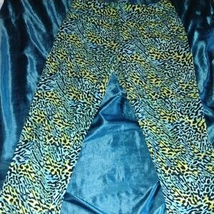 No Boundaries Multicolor Patterned Pants